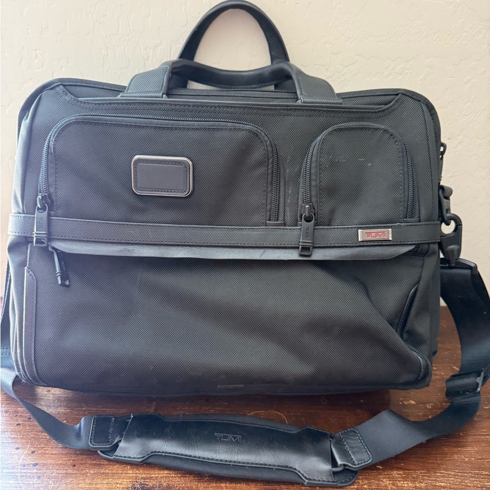 TUMI Alpha Expandable Organizer Laptop Brief